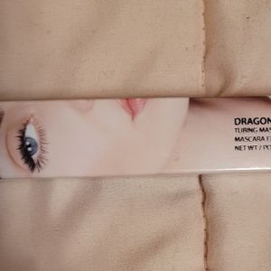 NIB Qveen Studio Dragonlash Tubing Mascara